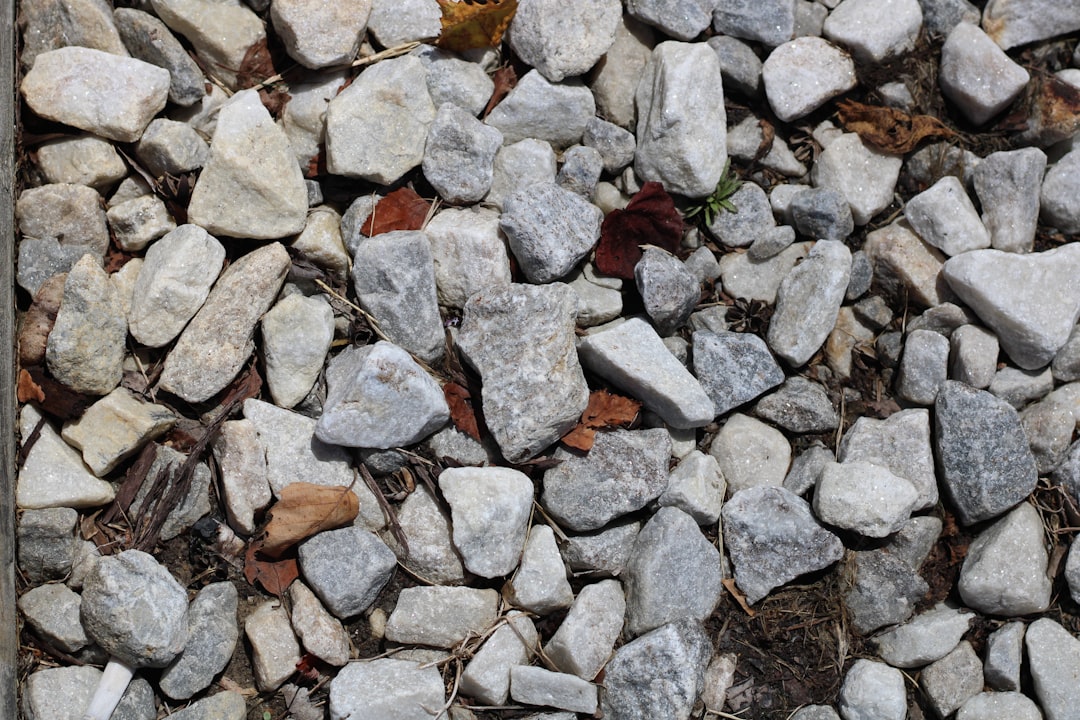 De juiste hoeveelheid grind per m2 voor jouw project